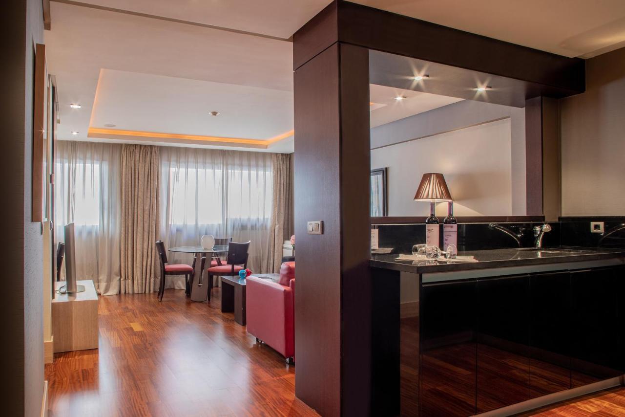 Washington Parquesol Suites & Hotel Valladolid Eksteriør billede